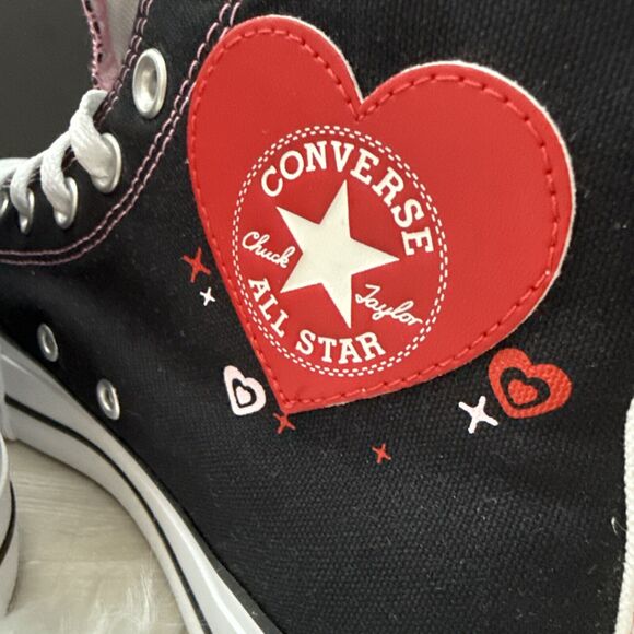 Converse by YOU Chuck Taylor Platform Lift Hi Women Shoe Sz 7.5 Black/Red Hearts - Picture 6 of 9
